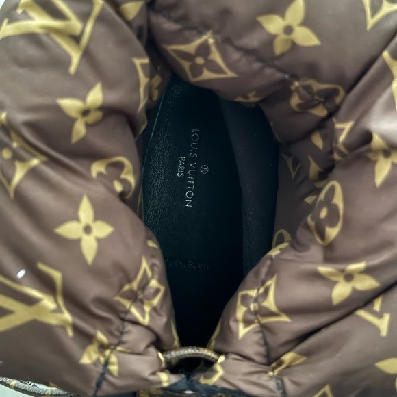 Louis Vuitton Nylon Monogram Pillow Boots, Black, size 37 - Picture 3 of 5